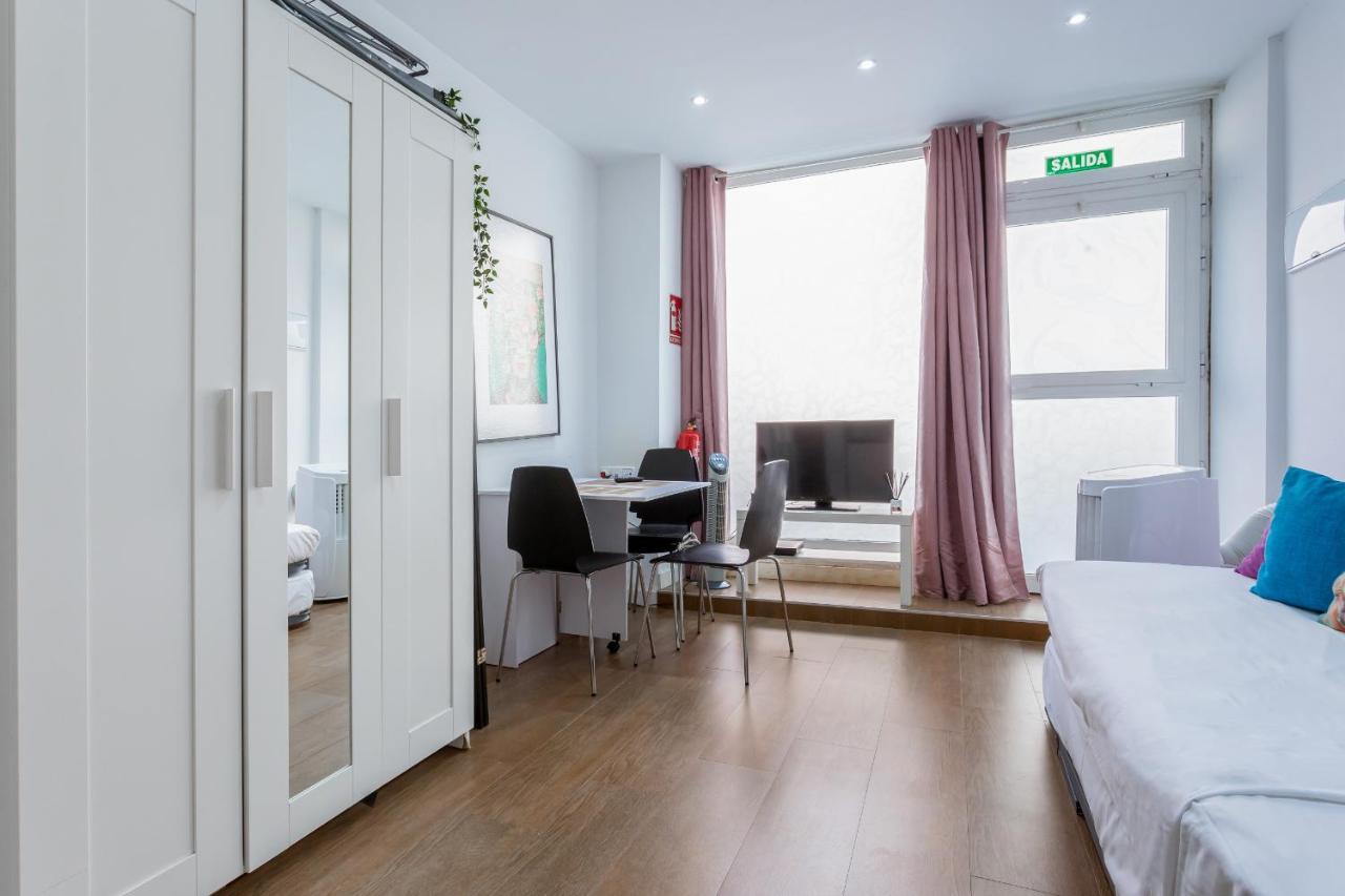 Aparteasy - Goya Ground Floor Studio Мадрид Екстериор снимка
